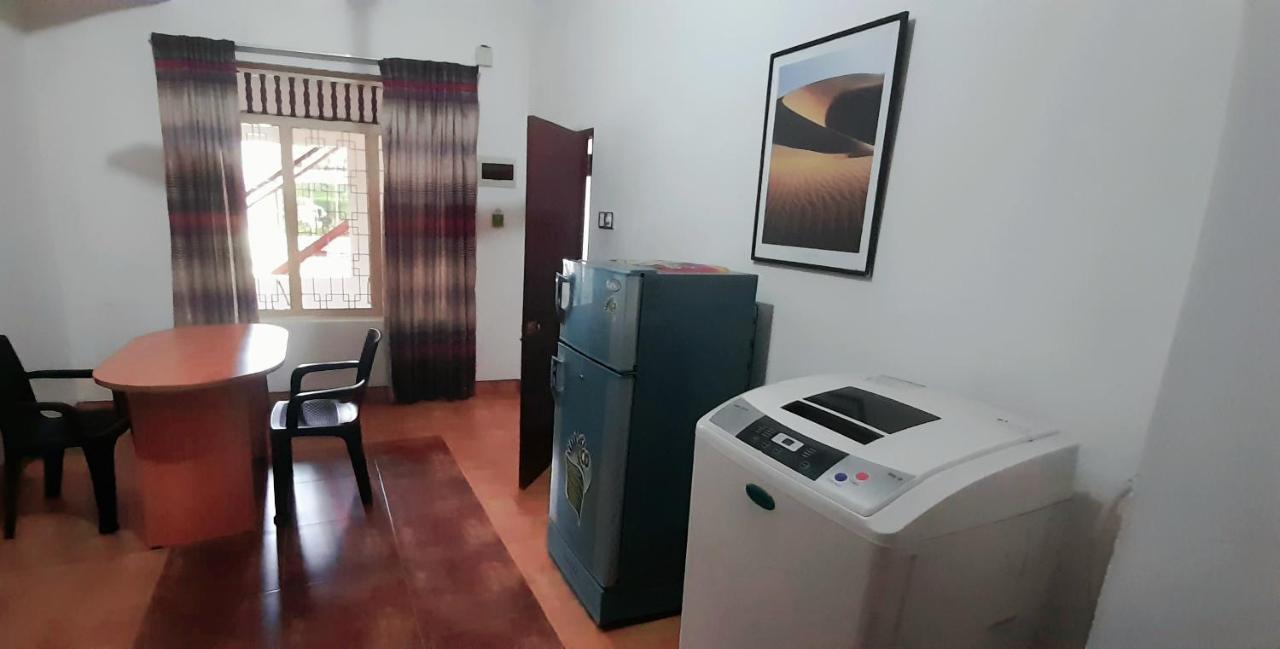 Dehiwala-Mount Lavinia Hotel 100 מראה חיצוני תמונה