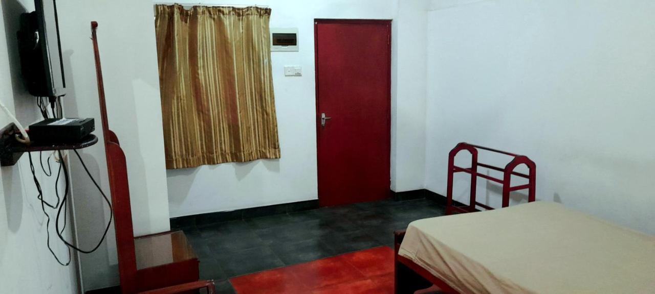 Dehiwala-Mount Lavinia Hotel 100 מראה חיצוני תמונה