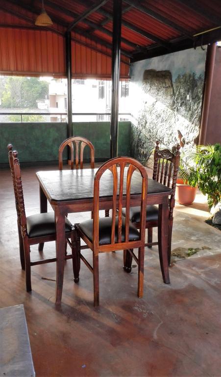 Dehiwala-Mount Lavinia Hotel 100 מראה חיצוני תמונה